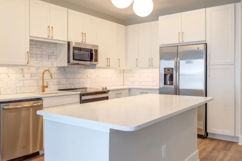 Beautiful Kitchen with Quartz Countertops in Fuquay-Varina NC